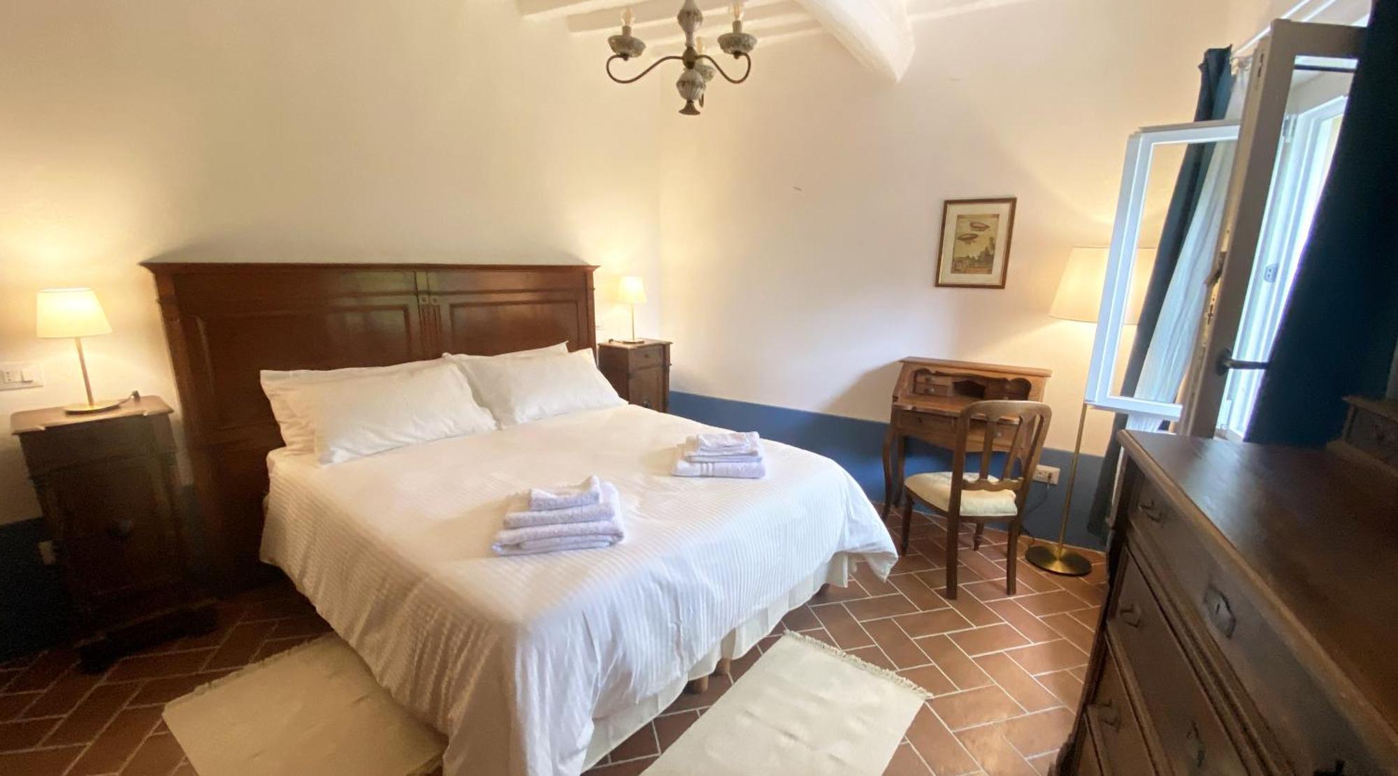 La Tonnaia Apartment Lari Ngoại thất bức ảnh